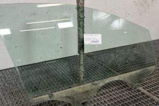 Vitre avant droit VOLKSWAGEN POLO 5