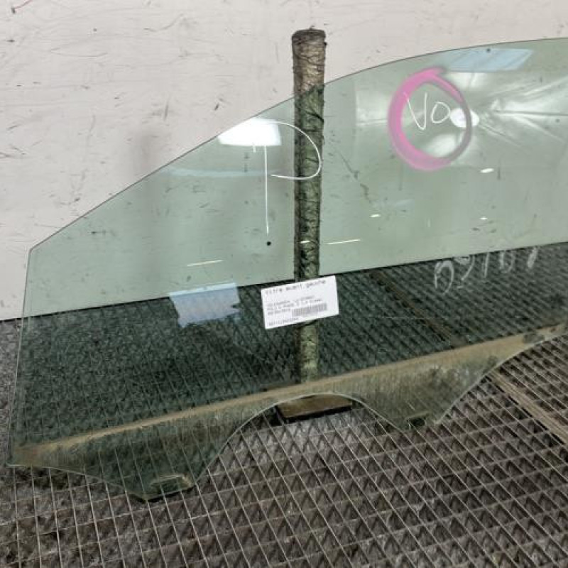 Vitre avant gauche VOLKSWAGEN POLO 5 Photo n°2