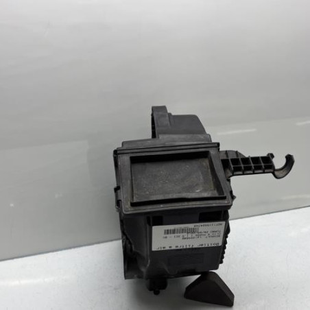 Boitier filtre a air RENAULT CLIO 4 Photo n°1