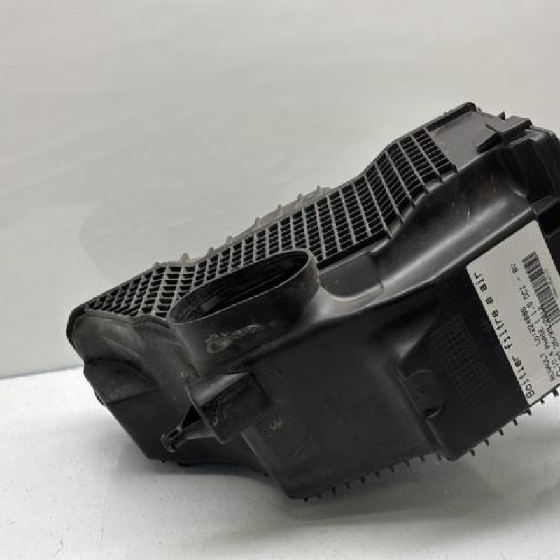 Boitier filtre a air RENAULT CLIO 4 Photo n°7