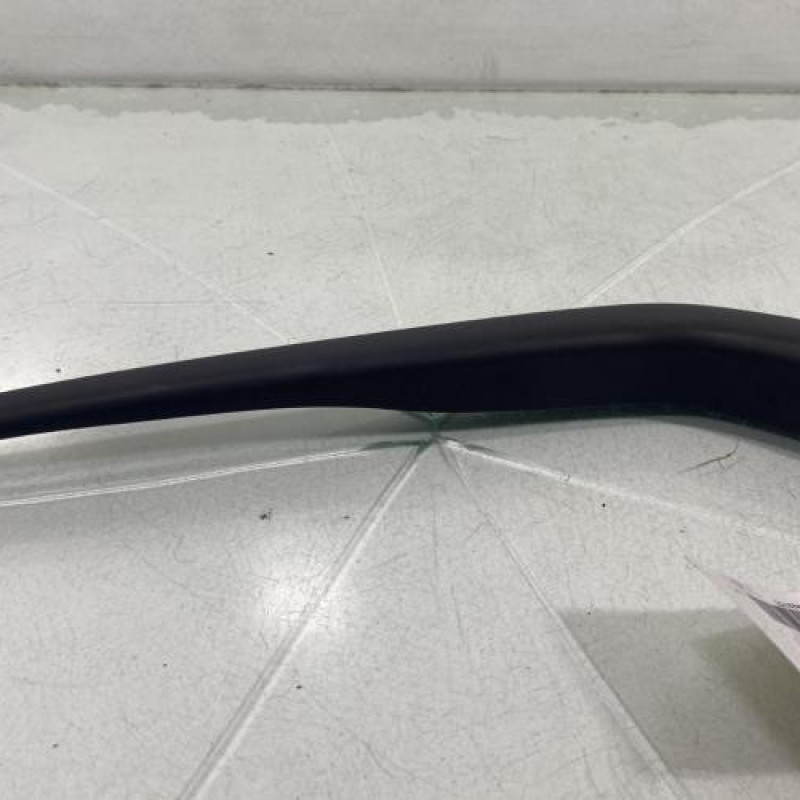 Bras essuie glace arriere TOYOTA YARIS 2 Photo n°2