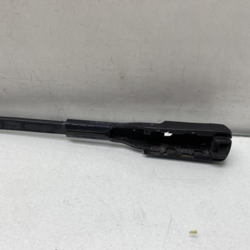 Bras essuie glace avant droit MERCEDES CLASSE A 176 Photo n°3