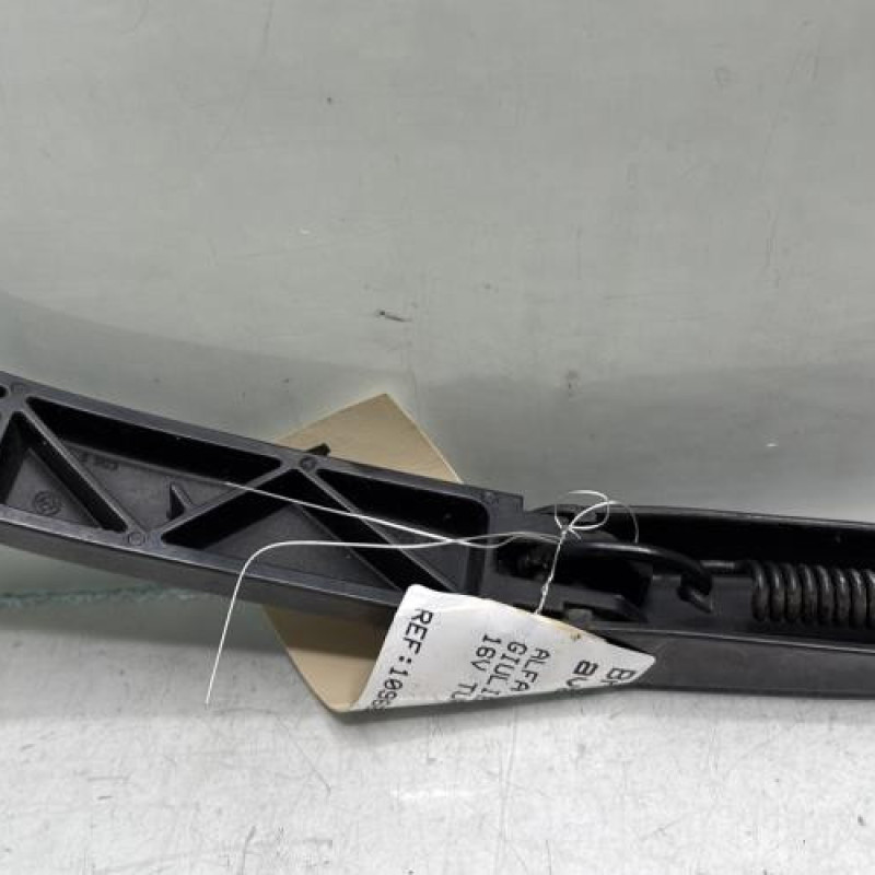 Bras essuie glace avant droit ALFA ROMEO GIULIETTA 2 Photo n°3