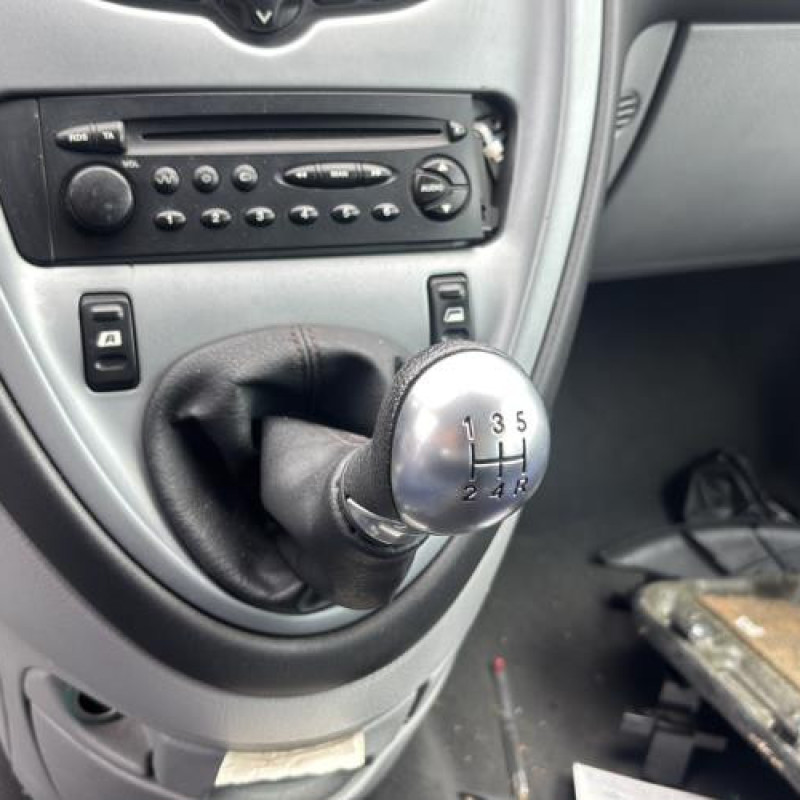 Bras essuie glace arriere CITROEN XSARA PICASSO Photo n°17