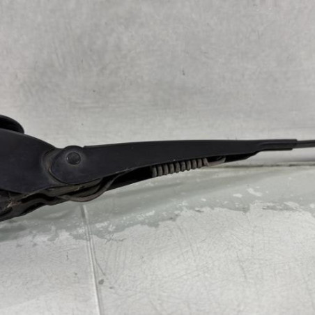 Bras essuie glace arriere VOLKSWAGEN POLO 3