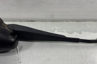 Bras essuie glace arriere VOLKSWAGEN POLO 3