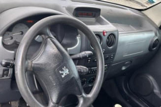 Bras essuie glace arriere PEUGEOT PARTNER 1