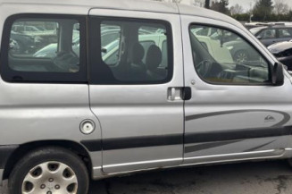 Bras essuie glace avant droit PEUGEOT PARTNER 1