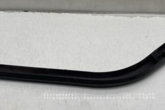 Bras essuie glace arriere FORD FIESTA 4