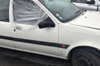 Bras essuie glace arriere FORD FIESTA 4