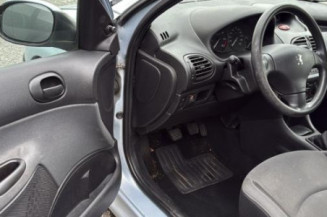 Bras essuie glace arriere PEUGEOT 206