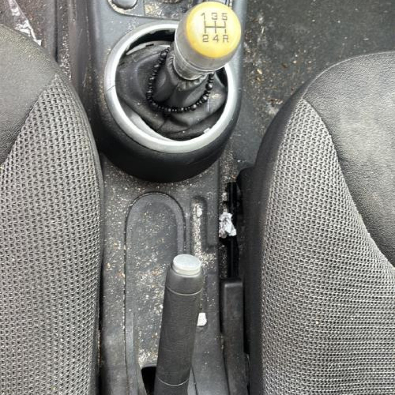 Bras essuie glace arriere CITROEN C2 Photo n°20