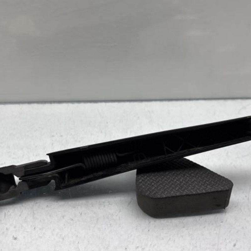 Bras essuie glace arriere RENAULT CAPTUR 1 Photo n°4