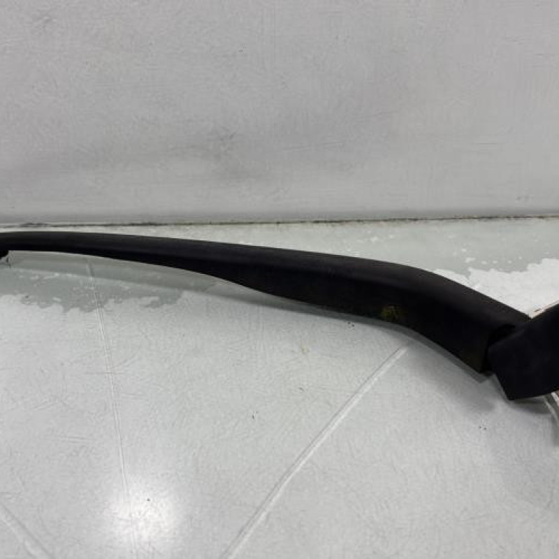 Bras essuie glace arriere TOYOTA YARIS 2 Photo n°2