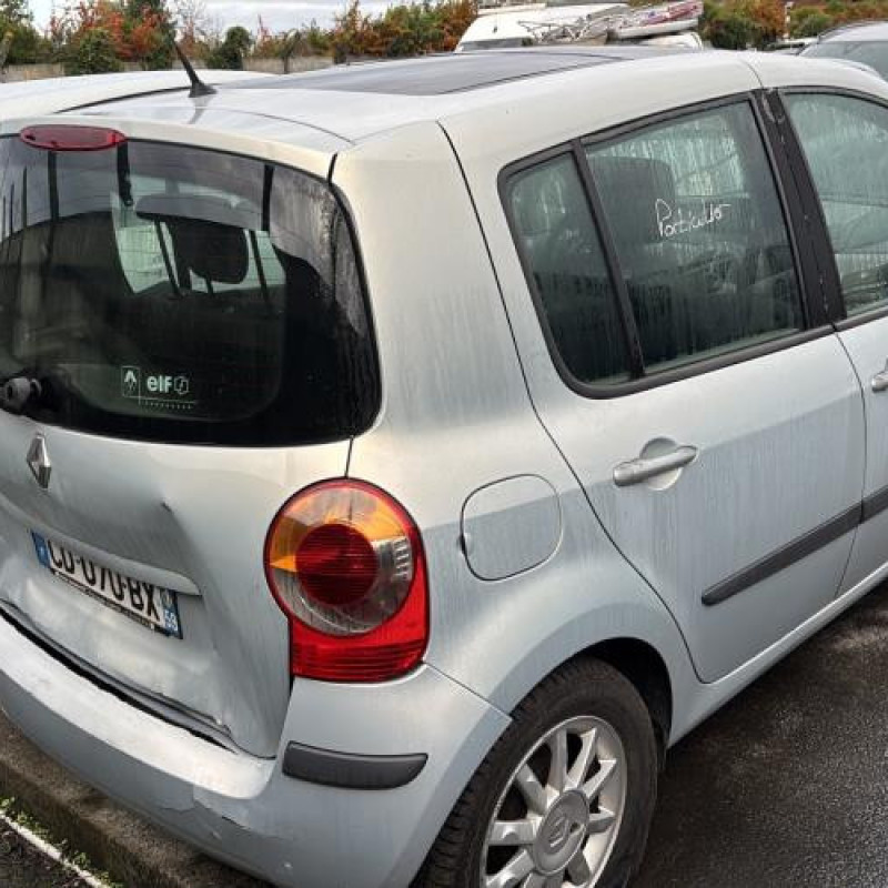 Bras essuie glace arriere RENAULT MODUS Photo n°7