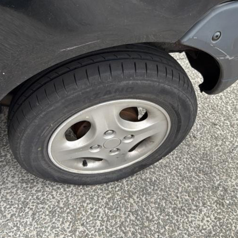 Bras essuie glace arriere RENAULT TWINGO 1 Photo n°13