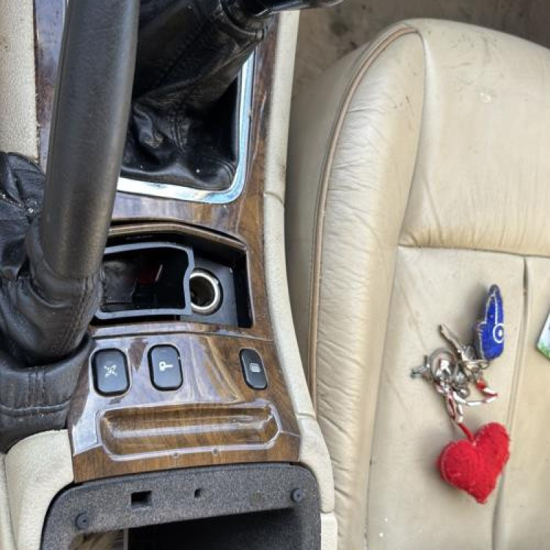 Bras essuie glace avant gauche PEUGEOT 607 Photo n°19