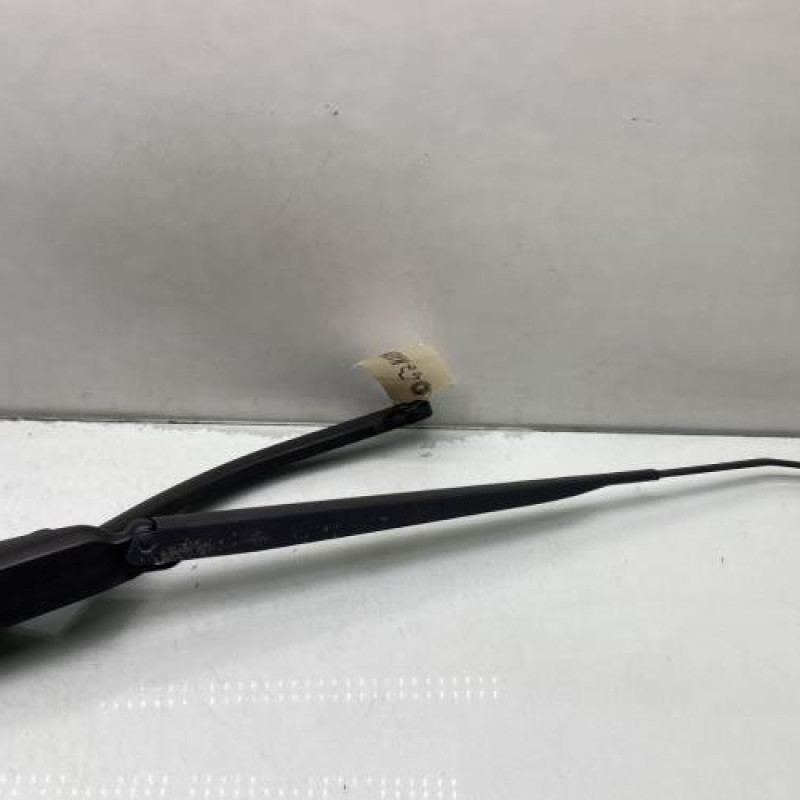 Bras essuie glace avant droit RENAULT GRAND SCENIC 2 Photo n°1