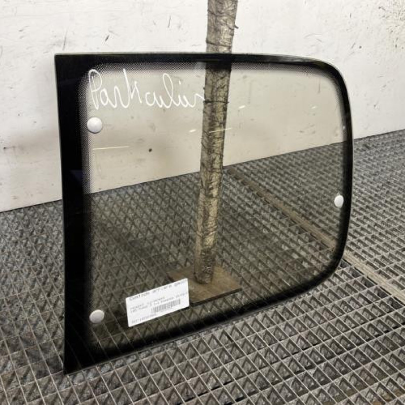 Custode arriere gauche PEUGEOT 205 Photo n°2