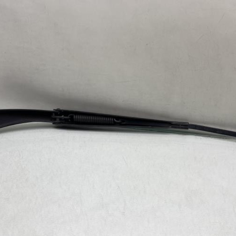 Bras essuie glace avant gauche MERCEDES CLASSE A 176 Photo n°2