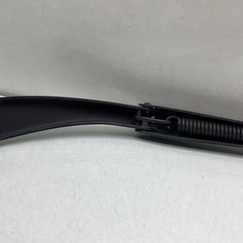 Bras essuie glace avant gauche MERCEDES CLASSE A 176 Photo n°3