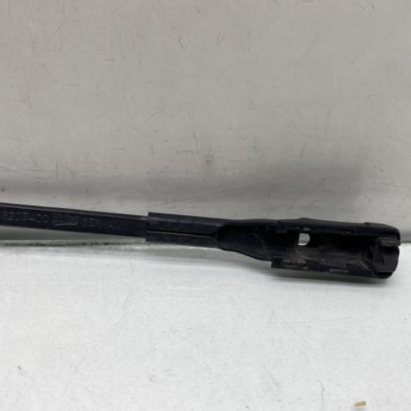 Bras essuie glace avant gauche MERCEDES CLASSE A 176 Photo n°4