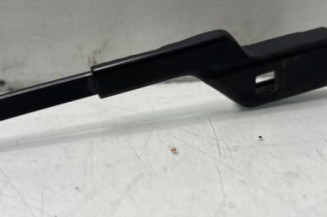 Bras essuie glace avant gauche ALFA ROMEO GIULIETTA 2