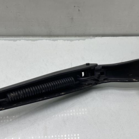 Bras essuie glace avant droit PEUGEOT 208 1