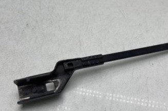 Bras essuie glace avant droit PEUGEOT 208 1