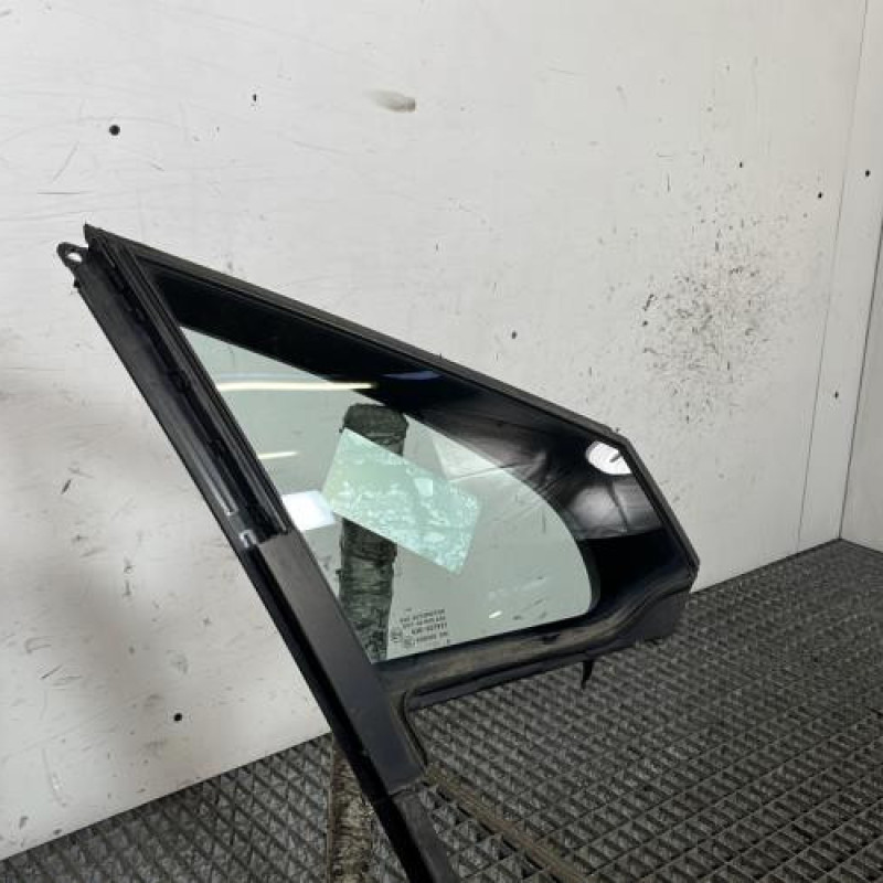 Custode avant droit (porte) PEUGEOT 208 1 Photo n°3