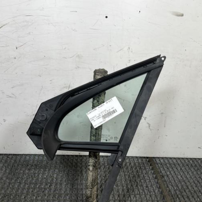 Custode avant droit (porte) PEUGEOT 208 1 Photo n°4