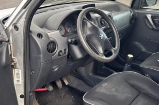 Bras essuie glace avant gauche PEUGEOT PARTNER 1