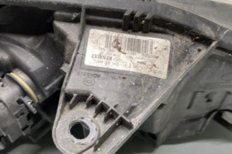 Optique avant principal gauche (feux)(phare) RENAULT LAGUNA 3