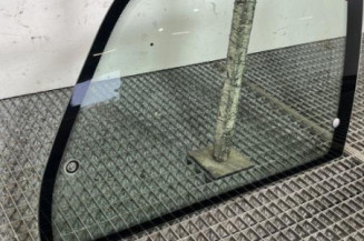 Custode arriere droit PEUGEOT 106