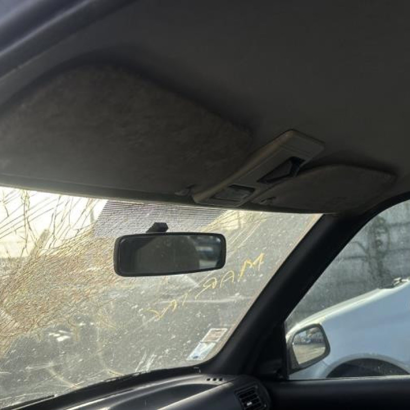 Custode arriere droit PEUGEOT 106 Photo n°16