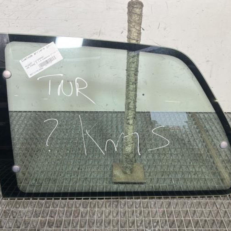 Custode arriere gauche PEUGEOT 106 Photo n°1