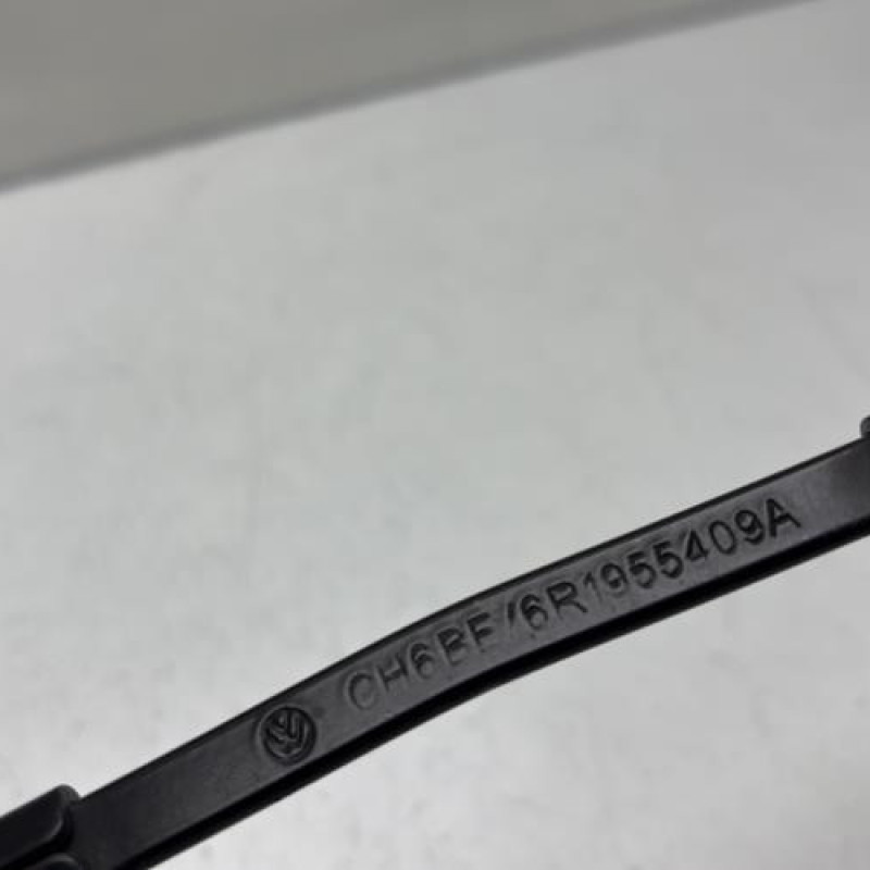 Bras essuie glace avant gauche VOLKSWAGEN POLO 5 Photo n°6