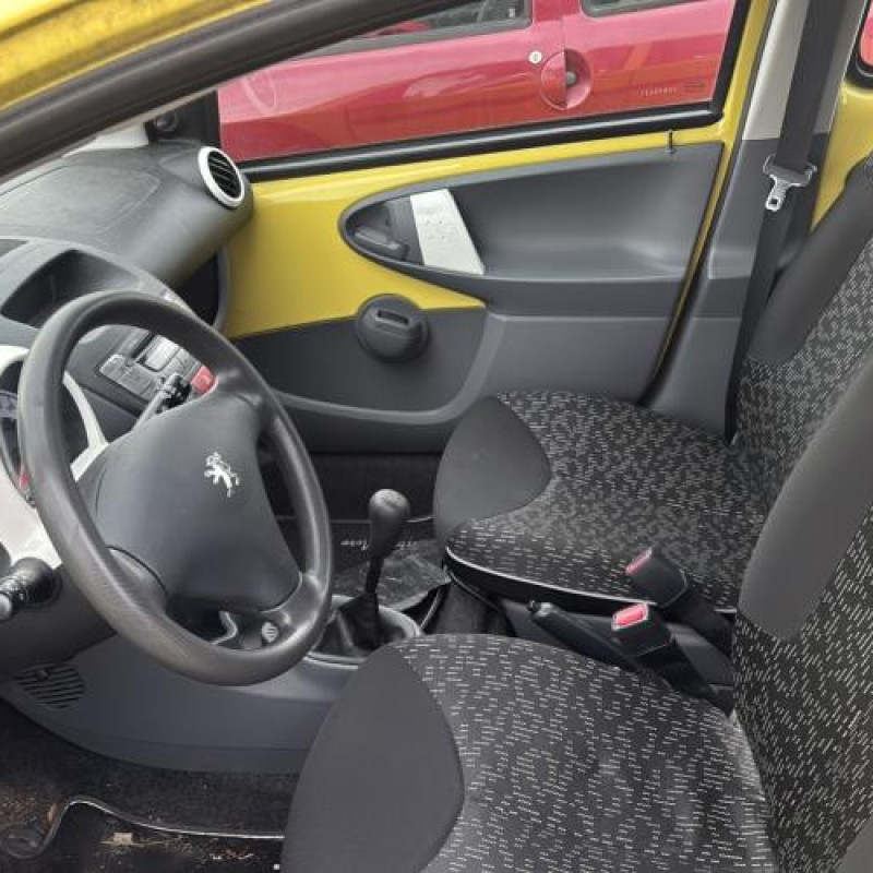 Reservoir essence PEUGEOT 107 Photo n°12