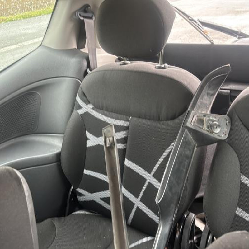 Catalyseur (echappement) CITROEN C2 Photo n°18