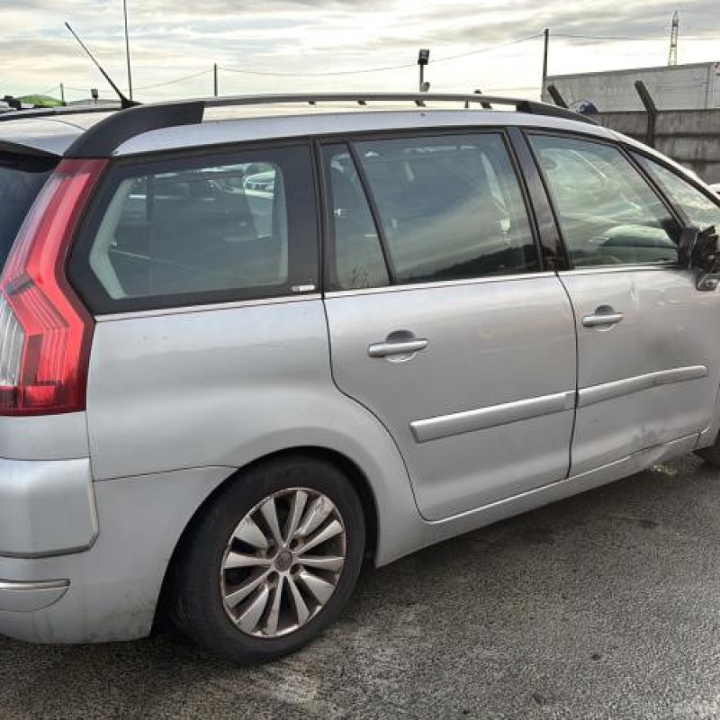 Reservoir essence CITROEN C4 GRAND PICASSO 1 Photo n°3