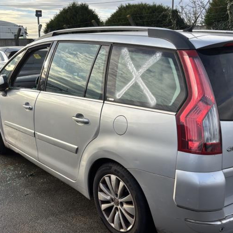 Reservoir essence CITROEN C4 GRAND PICASSO 1 Photo n°4