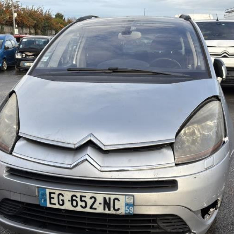 Reservoir essence CITROEN C4 GRAND PICASSO 1 Photo n°8