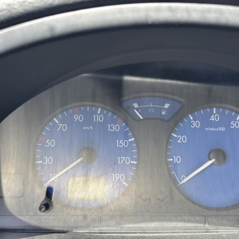 Tambour arriere gauche CITROEN SAXO Photo n°10