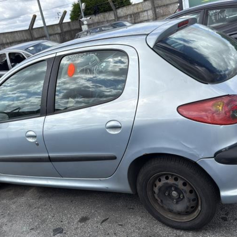 Tambour arriere gauche PEUGEOT 206 Photo n°6