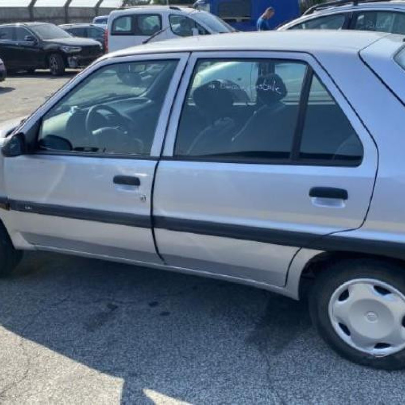 Tambour arriere gauche CITROEN SAXO Photo n°18