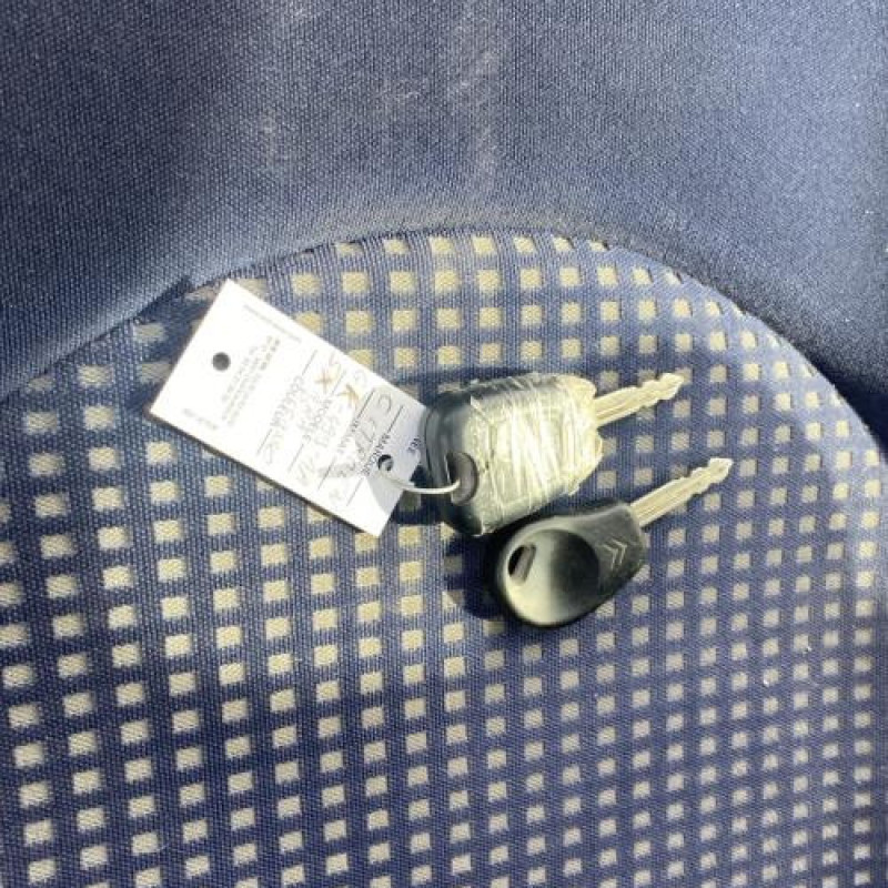 Reservoir essence CITROEN XSARA PICASSO Photo n°20