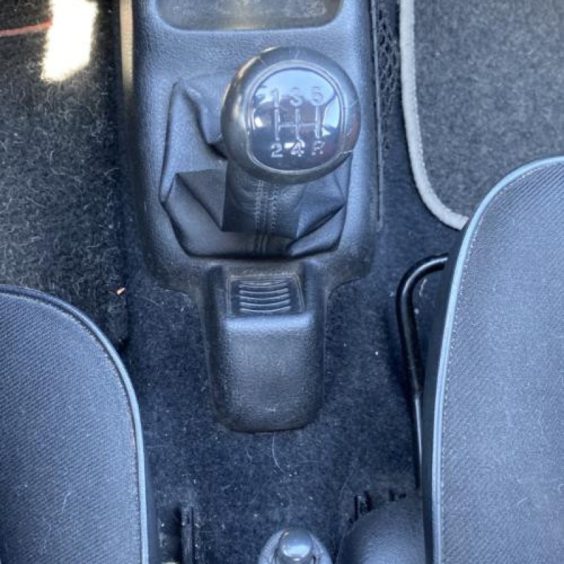 Tambour arriere droit PEUGEOT 106 Photo n°19