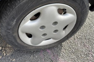 Tambour arriere droit CITROEN SAXO