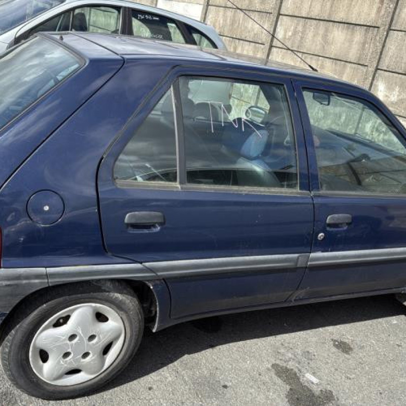 Tambour arriere gauche CITROEN SAXO Photo n°7