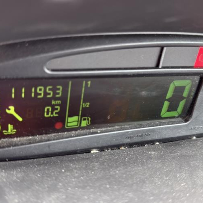 Reservoir essence CITROEN XSARA PICASSO Photo n°10